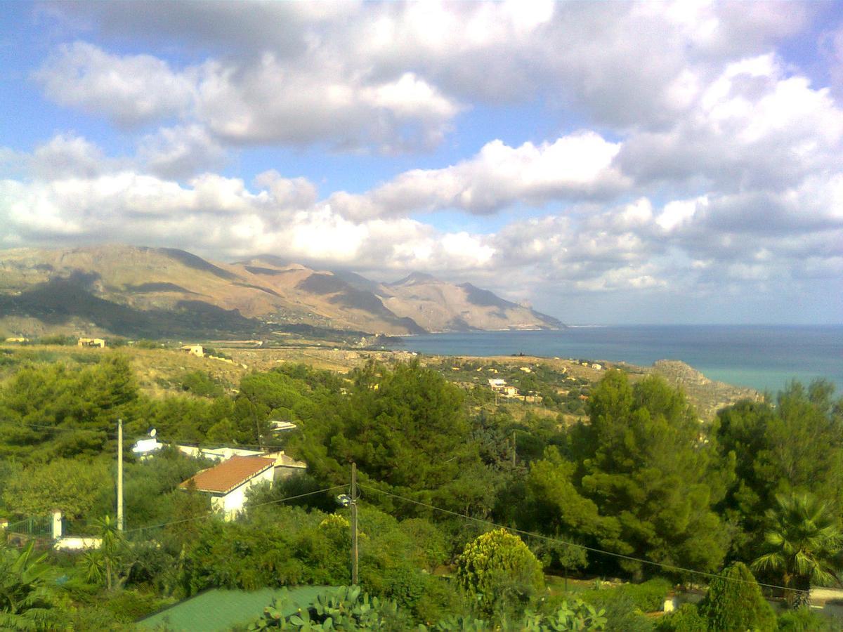 Holiday Home Cala Bianca กัสเตลลัมมาเร เดล โกลโฟ ภายนอก รูปภาพ
