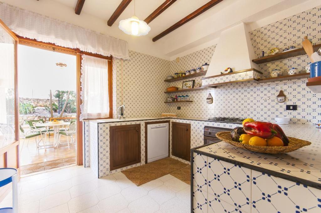 Holiday Home Cala Bianca กัสเตลลัมมาเร เดล โกลโฟ ห้อง รูปภาพ